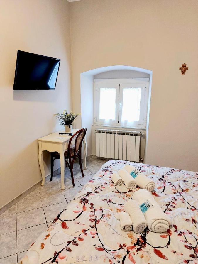 Ostello San Giovanni Bosco La Spezia Oda fotoğraf